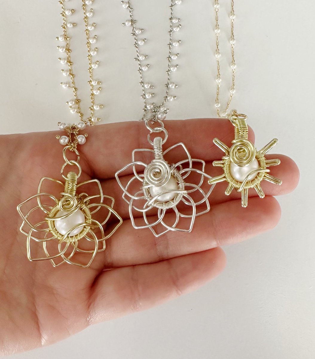 pearl necklaces 🤍🌞🌻

these apart of the pearl paradise collab collection coming July 14th 8pm est <3