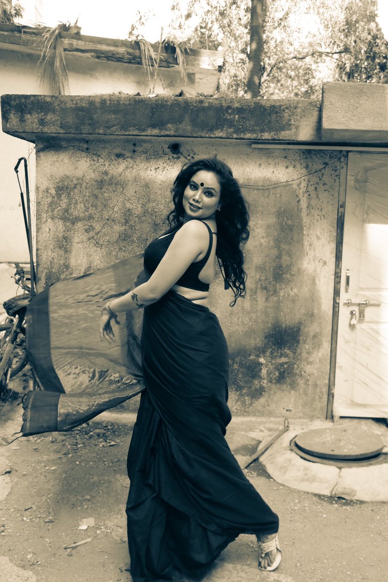 jannatshaikh091's tweet photo. Good night #jannatshaikh #sareemodel #indian https://t.co/2wMfklyRC9
