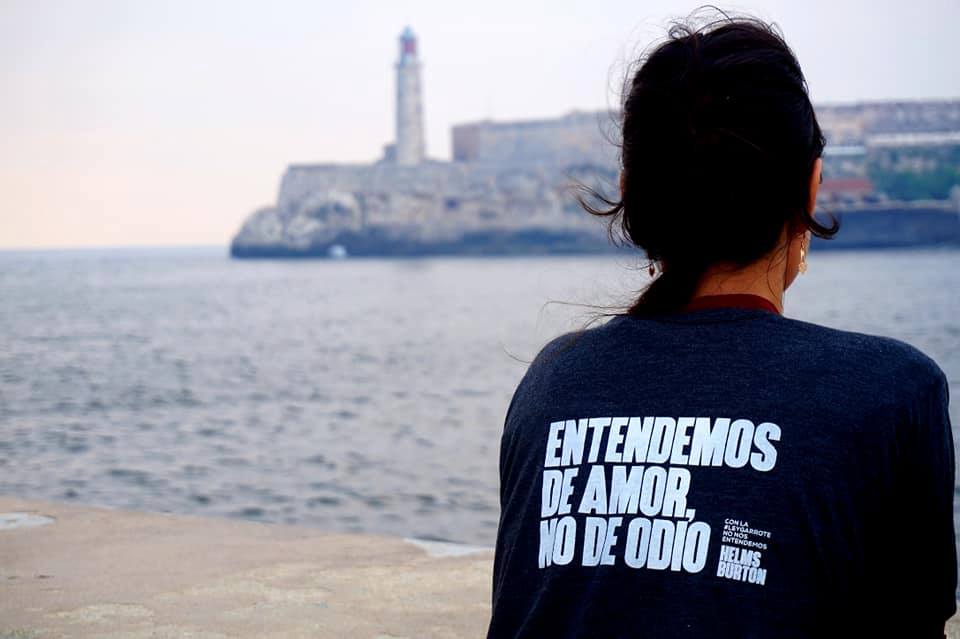 Raciel Guanche en <a href="/JuventudRebelde/">JuventudRebelde</a>: 
"En Cuba existen inconformidades, pero nada justifica la salida violenta, menos cuando de manera solapada están ocultos intereses marcadamente oportunistas, neocolonialistas. Nosotros entendemos de amor y no de odio".  #ConLaFuerzaDelPueblo