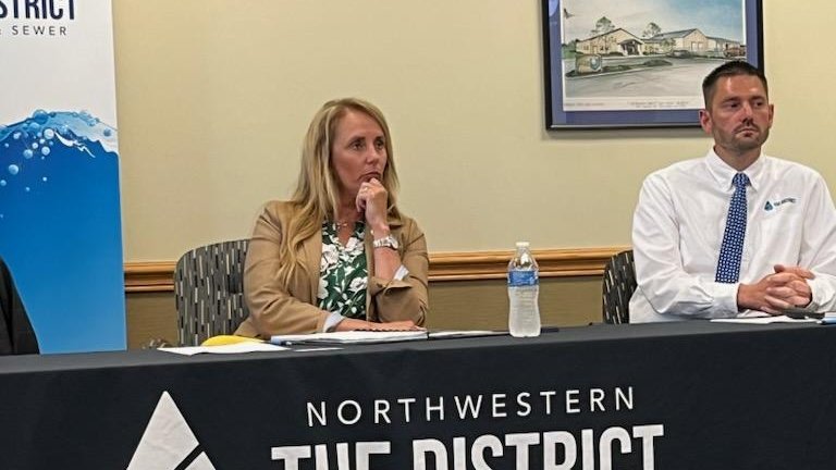 OhioDevelopment's tweet photo. Director @LydiaMihalik met with @NWWSD leaders to learn about the district's work and the impact of the #OhioBUILDS Water & Wastewater Infrastructure program funding they received.
Learn more about the program, at: https://t.co/SDRUSUrWsu https://t.co/hCIsCeZc0D