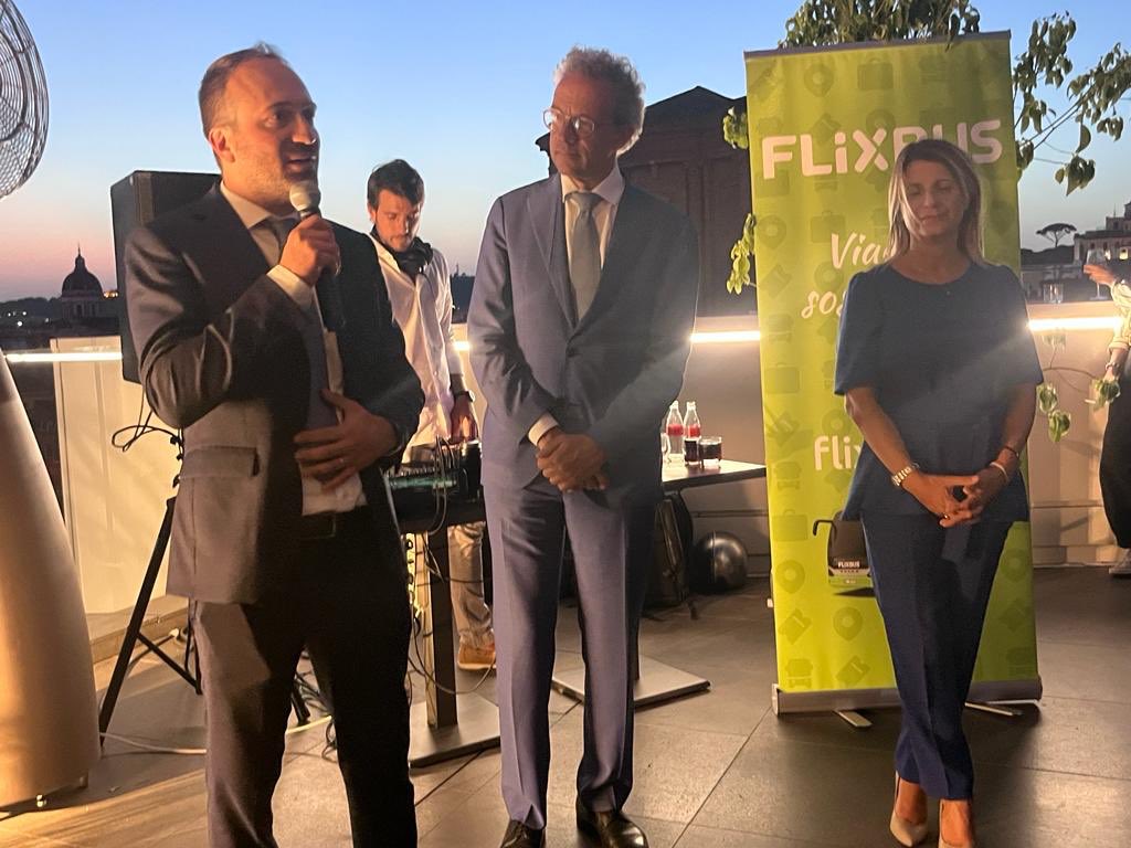FlixBus_IT tweet media