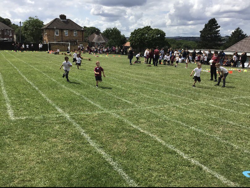 hb_misssimpson's tweet photo. A few snapshots from our sports day in reception. The children loved it @missmiddletonhb @MissEmsonHB @HartleyBrookPri #weareastrea #eyfs https://t.co/mnuyjyFVIj