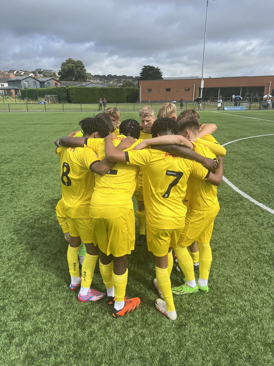 BAFCAcademy's tweet photo. Our u18’s enjoyed an amazing weekend trip to Devon.

2 fixtures
2 wins

Team bonding ✅
Cooking ✅
Team quiz ✅
Sing along ✅
Love Island on TV ❌🤣

To complete a great first week back to Pre season training.

Huge thanks to @AdventureOke @PAFCAcademy & @ECFC_Academy for being such amazing hosts.

⚽️🔥

#PreSeason 
#BrewersOnTour 
#Fearless
#Passionate
#Hardworking