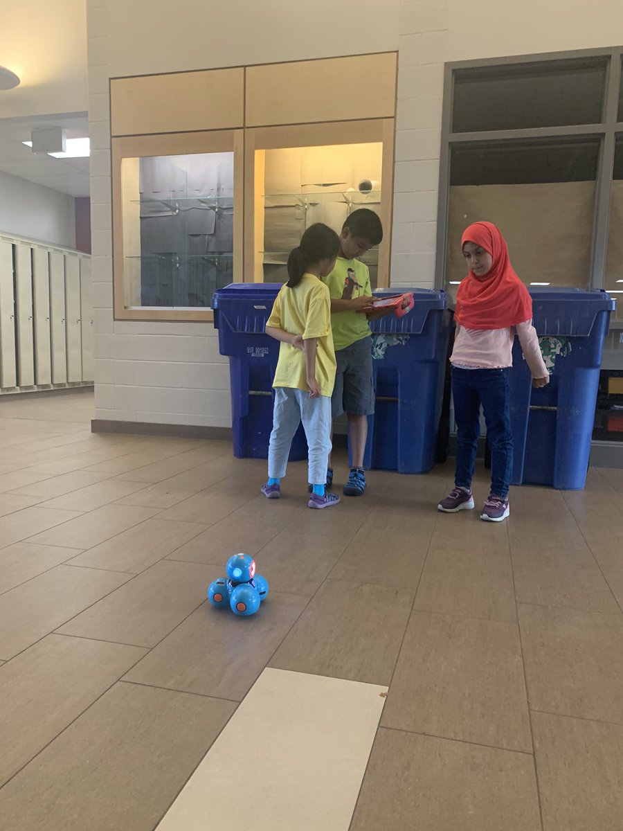 Shannon (@shannonmac6019) on Twitter photo Dash might be our new best friend at Camp Wonder! We had a blast learning about coding and programming today! So many laughs and lots of excitement in our room this afternoon! 😂🤖
<a href="/msrussoteaches/">Ms. Russo</a> <a href="/Vanessa_Dakin28/">Vanessa Dakin Marín</a> <a href="/ClaraHowitt/">Dr. Clara Howitt</a> <a href="/gecdsbpro/">GECDSB PR</a> @gecdsbslp2023 Dash might be our new best friend at Camp Wonder! We had a blast learning about coding and programming today! So many laughs and lots of excitement in our room this afternoon! 😂🤖
<a href="/msrussoteaches/">Ms. Russo</a> <a href="/Vanessa_Dakin28/">Vanessa Dakin Marín</a> <a href="/ClaraHowitt/">Dr. Clara Howitt</a> <a href="/gecdsbpro/">GECDSB PR</a> @gecdsbslp2023