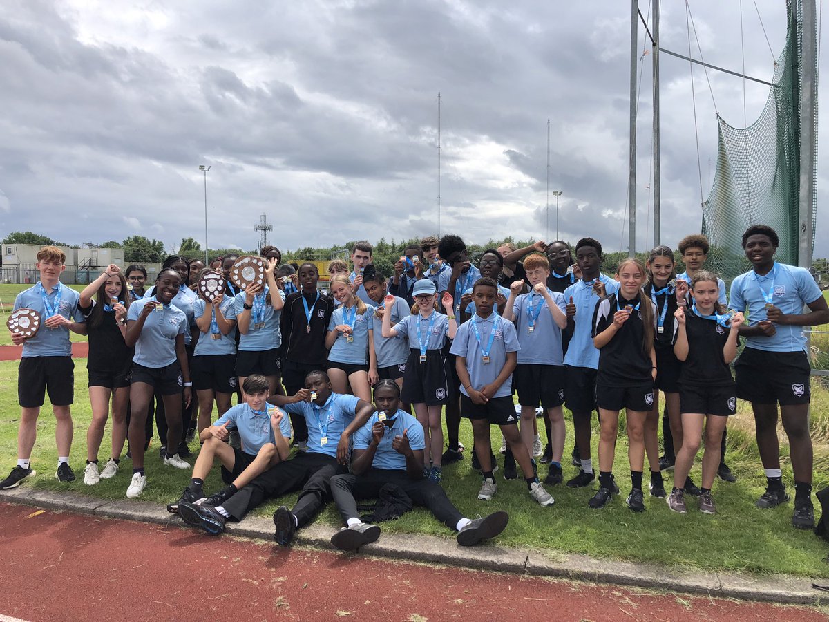 What a fantastic day we all had at the Oldham Schools Track Championships! So much courage and determination showed by all our fabulous athletes! 🏆🥇🥈🥉We are so proud of you all! 👏#teamnewman @NewmanRC_Head <a href="/NewmanRCCollege/">Newman Catholic College</a>