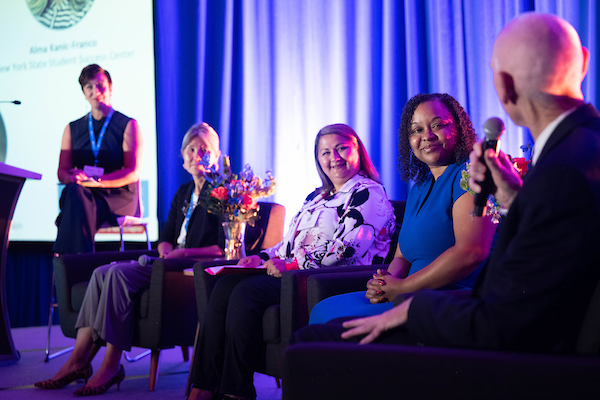 _Strong_Start's tweet image. That&apos;s a wrap on the #SSTFLNC23! Thank you to the presenters and attendees who joined SStF as we embarked on a new chapter. Our team looks forward to continuing the momentum of developmental education reform. See you at the 2024 LNC! #equity #highereducation