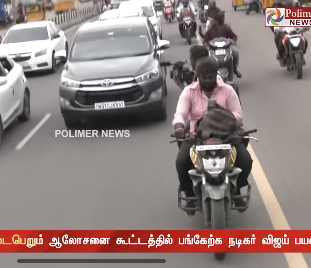 <a href="/VijayForTN/">𝘼𝙗𝙝𝙞𝙟𝙞𝙩𝙝</a> <a href="/ChennaiTraffic/">Greater Chennai Traffic Police</a> *without helmet &amp; use phone while driving
