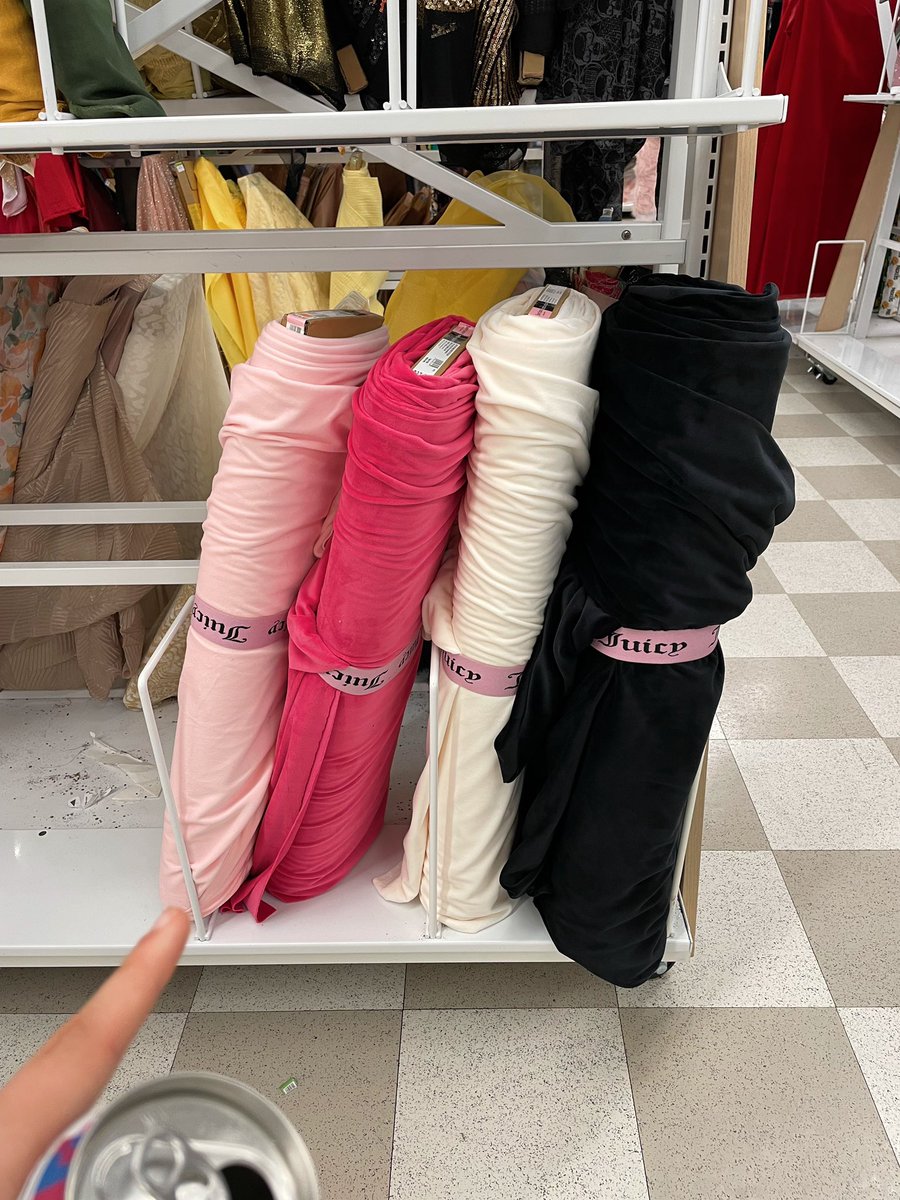 ATTENTION BIMBOS!!!!

THEY HAVE THE OFFICIAL JUICY TRACKSUIT VELOUR AT JOANNS NOW