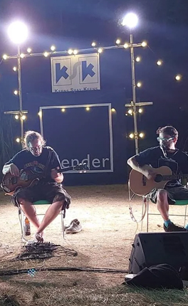 BedfordEnts4All's tweet photo. @bedfringe @quarryatstlukes @thewidders @markbittlestone @shelfcomedy @Thephilellis Your Bedfringe @bedfringe guide DAY by DAY
26th July @quarryatstlukes 1 of 2
#TheFearsomeGiant @thewidders Children's Theatre
#TheGenevaConventionofHuman Theatre
#TheEvilBat Screening
#Thr3e Music
https://t.co/iDZe9wndFQ https://t.co/3K91OEuphQ