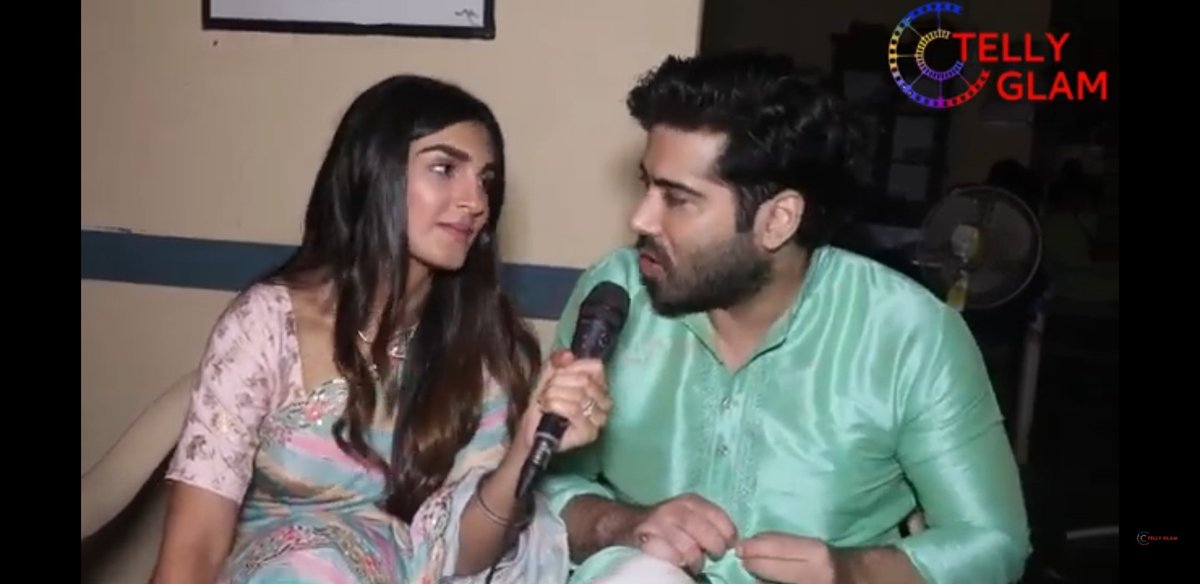 moniluvsfamily's tweet photo. Such a lovely #KinSh Interview❤❤. Gonna miss their Beautiful Friendship and Offscreen Interviews🥺🥺

God bless them &amp; their beautiful Friendship 😘😘

#PandyaStore
#KinshukMahajan #ShinyDoshi
#GauRa @ChoubaySushil @rahimansari08 @Sphere_origins https://t.co/XTAR8OD8vJ
