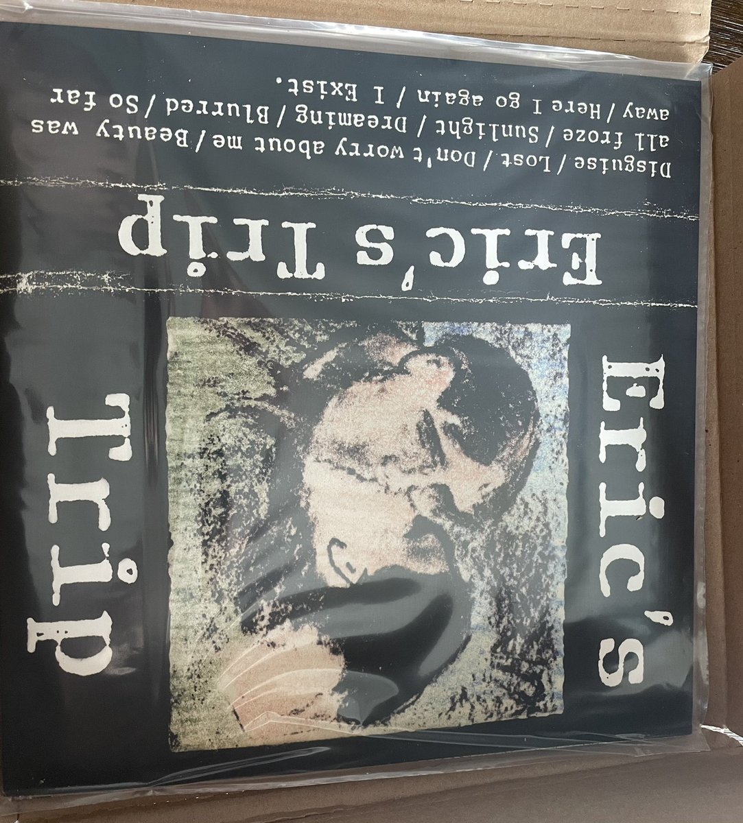 0sttttt's tweet photo. Always nice receiving the new #EricsTrip reissue in the mail! #vinylcollection #indierock https://t.co/pHi9XhrfTO
