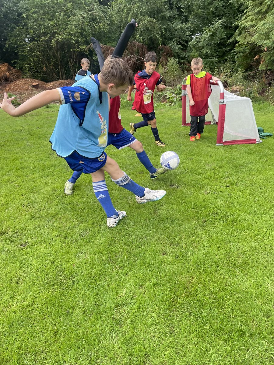 sauchiejnrsacad's tweet photo. It’s been a wet start to week 2 of our summer #gofitba camps but our participants are embracing the rain 🌧️
@ScotFACentral @CashBackScot https://t.co/xypH06aksX