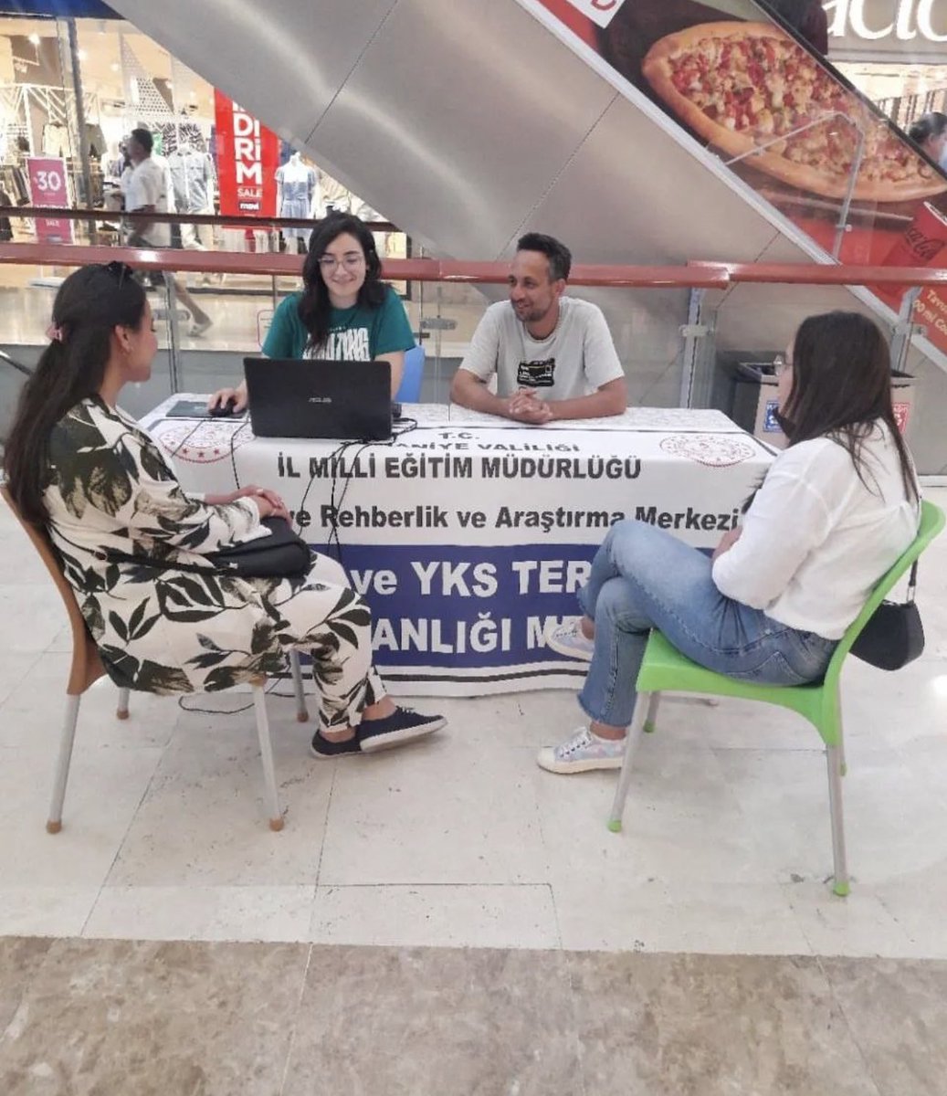 Tercih danışmanlığı hizmeti için kurumumuzu ziyaret edebileceğiniz gibi Park328 AVM'de yer alan tercih danışmanlığı standımızla da yanınızdayız.  <a href="/MullaKATIK/">Mulla KATIK</a> <a href="/ALBAKAydn/">Aydın ALBAK</a> <a href="/MebOrgm/">Özel Eğitim ve Rehberlik Hiz. Genel Müdürlüğü</a> <a href="/osmaniyeilmem/">Osmaniye İl Millî Eğitim Müdürlüğü</a> <a href="/DrErdincYILMAZ1/">Dr. Erdinç YILMAZ🇹🇷</a> <a href="/Yusuf__Tekin/">Yusuf Tekin</a>