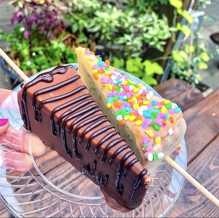 CocoaForte's tweet photo. Why settle for ordinary when you can have extraordinary? Let us cater your next event and leave your guests raving about the delectable delights they experienced. Contact us now to book your unforgettable dessert extravaganza! https://t.co/SPrI49OnkC