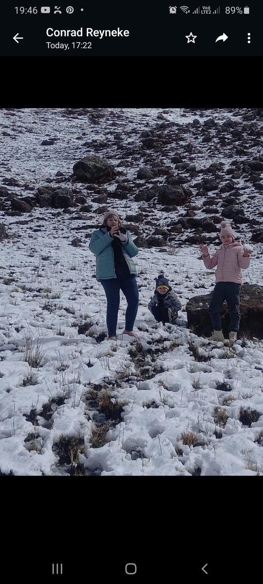 ReinetteReyneke's tweet photo. #SnowChasing Lomtompass https://t.co/fmrh6ywEoE