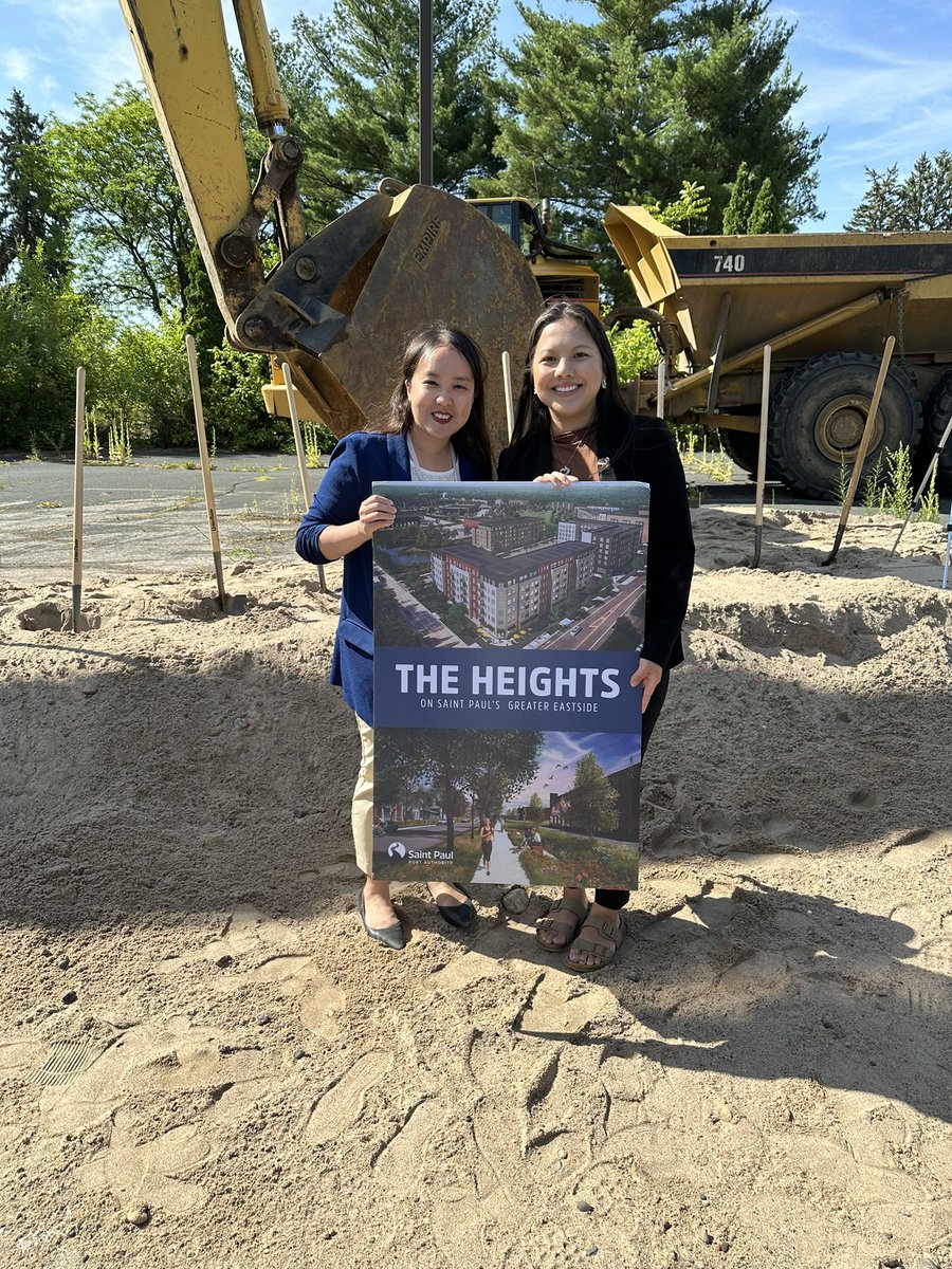 LizLeeMN's tweet photo. Elections matter! This year, the #STP delegation delivered for our city - and that includes my bill to fund #TheHeights on the Eastside. 🏠This project will bring 1000 good paying jobs and 1000 new housing units to our community. 👷🏻‍♀️ https://t.co/fLwxAPIrwq
