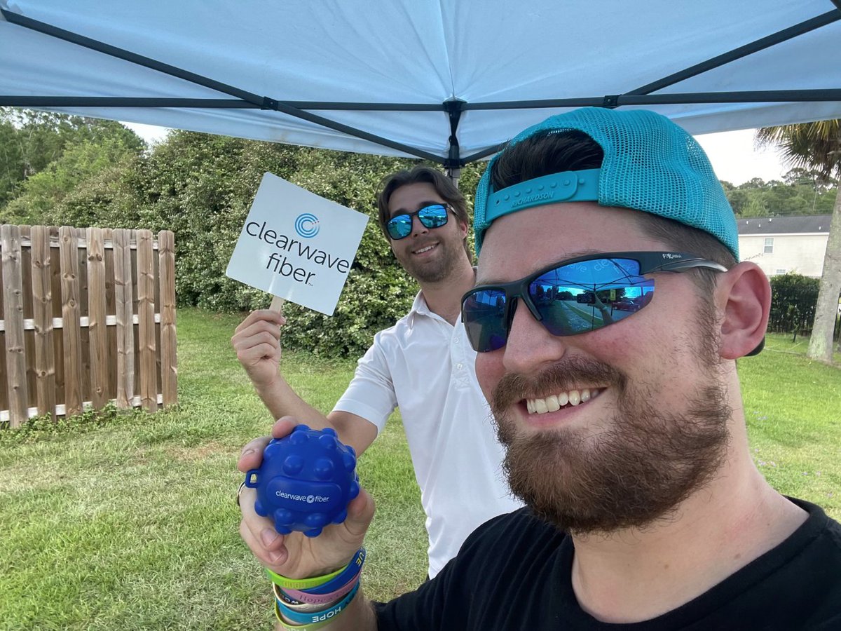 Clearwave_Fiber's tweet photo. The people of Windsong were singing our praises for bringing out some frozen treats and goodies! Happy to provide a little treat, as always, to our #ClearwaveCommunity 💙🗣️
#RinconGA #FiberOptics https://t.co/IJ8s08pB3w