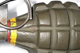 Breaking News: Canada to send grenades coated with Tylenol 2  to the Ukraine. #clusterbombs #ClusterMunitions #Ukraine