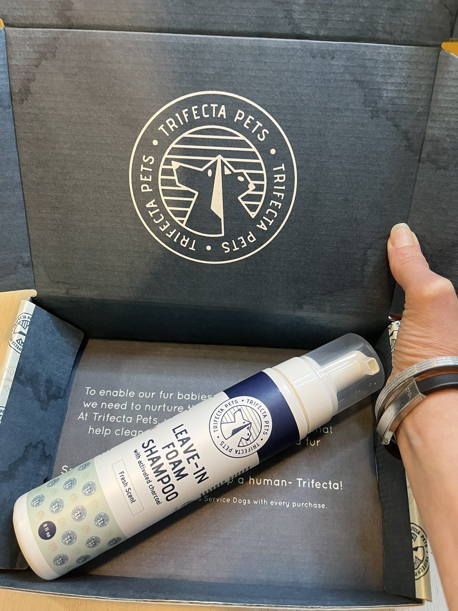 TRIFECTAPETS's tweet image. Who needs Amazon?! Trifecta Pets is offering their own discount  for a product not offered on Amazon.
Enter sale40 to receive 40% off your purchase!