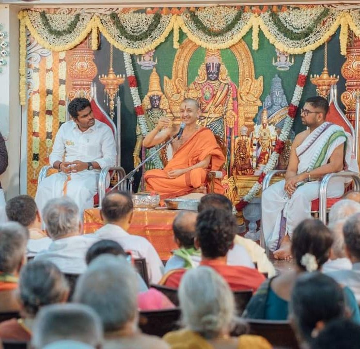 KaruNagarajan tweet picture