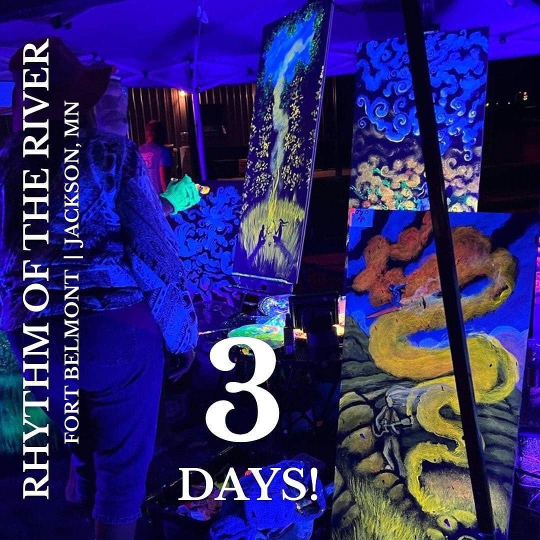 You guessed it.. we are T H R E E days away! We are super excited to bring back Art Guy Chuck Hues this year! He does live painting and it’s extra rad 🧿 Now, go grab your tickets and we will see you soon!!
.
.
.
🎟️ rhythm-of-the-river.ticketbud.com/rhythm-of-the-…