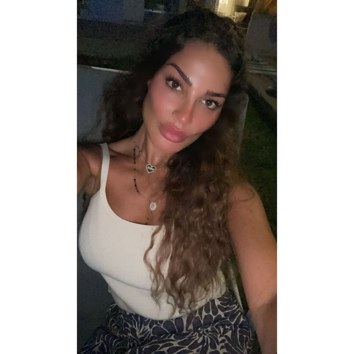 .
albeeeeee anaaa 😭😭❤️❤️
يسعدلي هالمسااااااا ما أحلااااااه 🥺🥺❤️❤️
<a href="/nadinenjeim/">Nadine Nassib Njeim 🏆</a>
#نادين_نسيب_نجيم