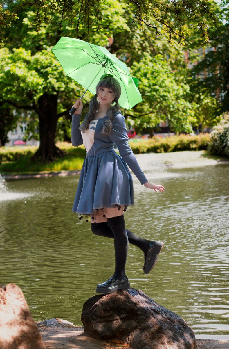 KeichoCosplay's tweet photo. Yesterday was my birthday and you guys showered me with wishes and spoiled with gifts. 🎁 I'm super-duper grateful. 💚 Now I need to make sure to do more photoshoots! 

🧵 Your Neighbour #TotorCho
📸 Aramil Liodon
#Cosplay #TonariNoTotoro #Ghibli https://t.co/NRgKQHKhGz