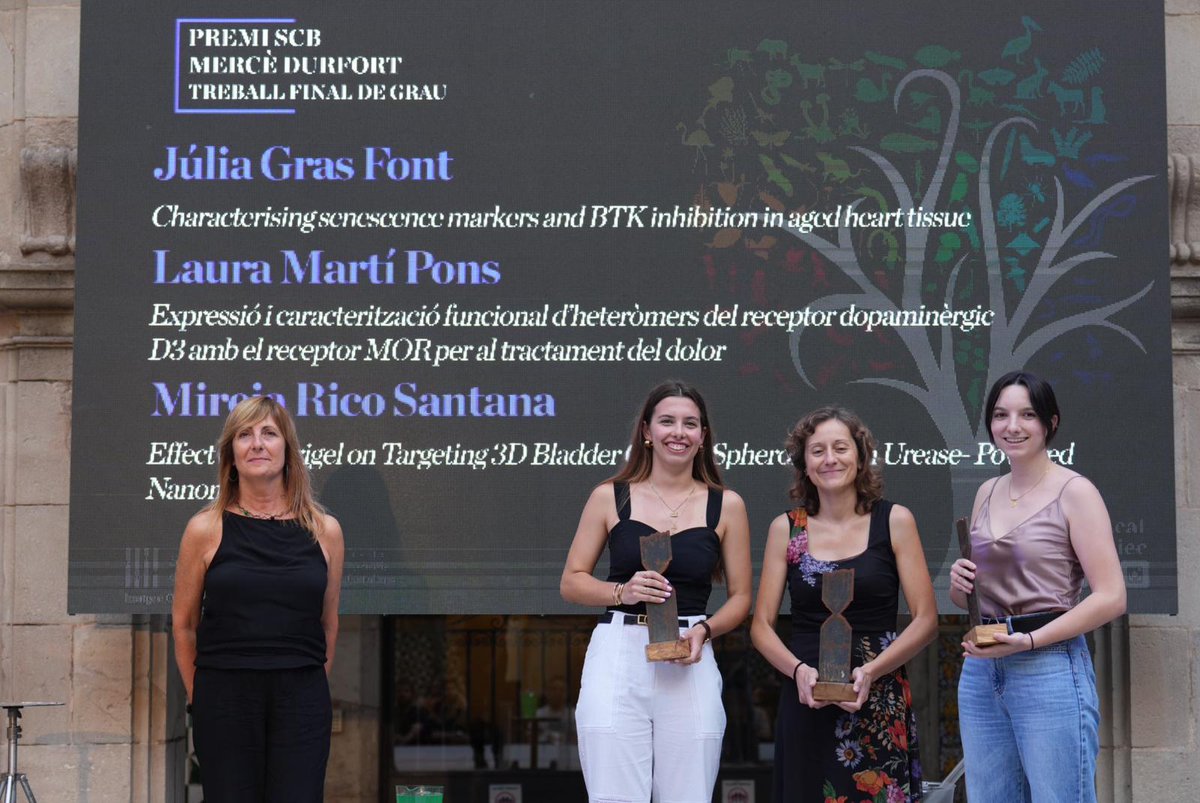 SCB_iec's tweet image. 🏆@mricosan23, estudiant de la @UniBarcelona , ha estat guardonada amb el primer #PremiSCB2023 al #TFGMercèDurfort pel treball “Effect of Matrigel on Targeting 3D Bladder Cancer Spheroids with Urease- Powered Nanomotors” 

#NitBio2023 #PremisSCB2023