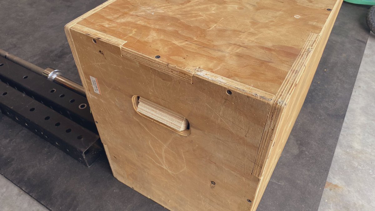 RCRBuck's tweet image. So far, the only casualty of the move has been the internal framing of this plyo box.

Very weird thing to break, but likely easy to fix. We’ve been lucky with this move. 

Hopefully we don’t discover much else 🤞

#APS23 #MovingProblems