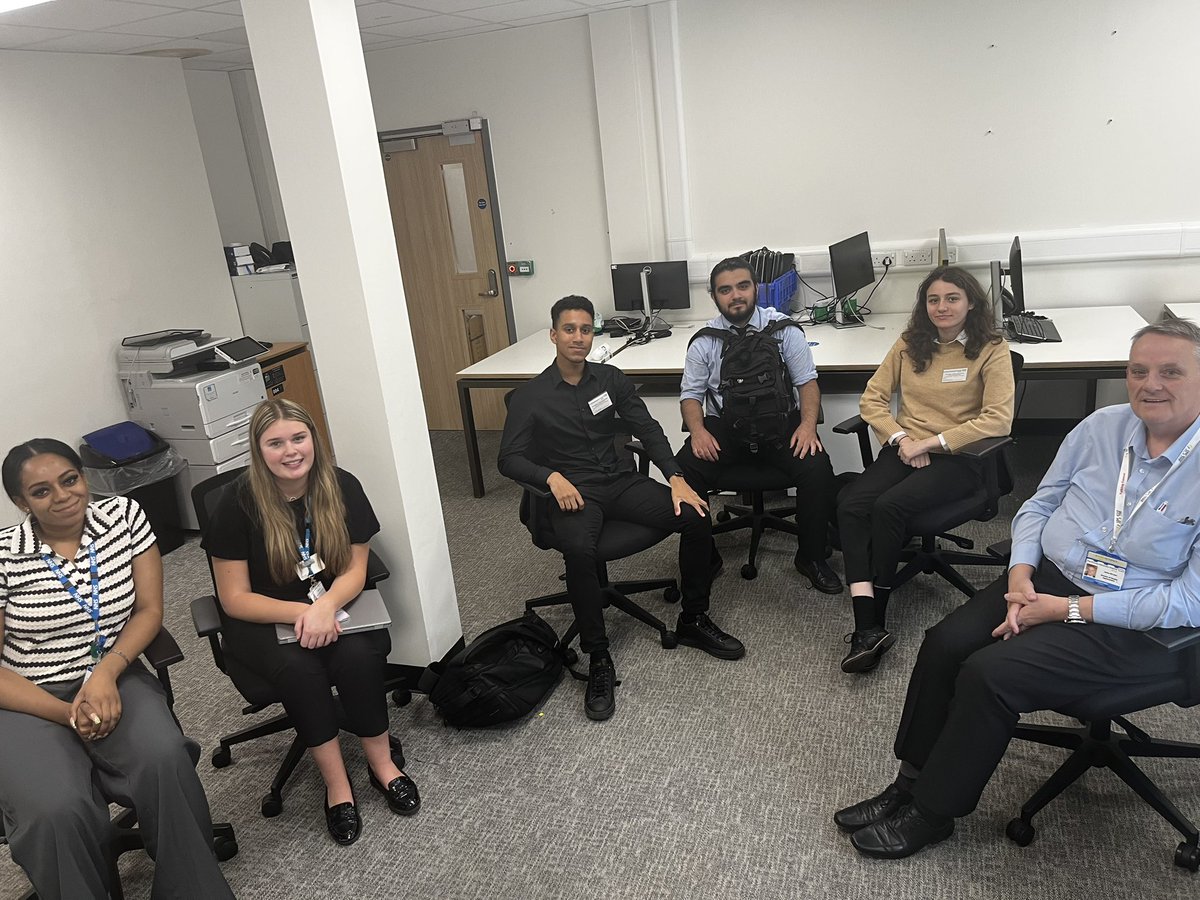 A very big thank you to <a href="/jimmcleish72181/">jim mcleish</a>, <a href="/sarahjbreese1/">Sarah Breese 💙</a> &amp; @mparsons43 who all took time out of their days to meet students from <a href="/BMATSTEM/">BMAT STEM Academy</a> as part of their work experience. Great be able to link education with employment in a way that hopefully helps puts learning into practice😁