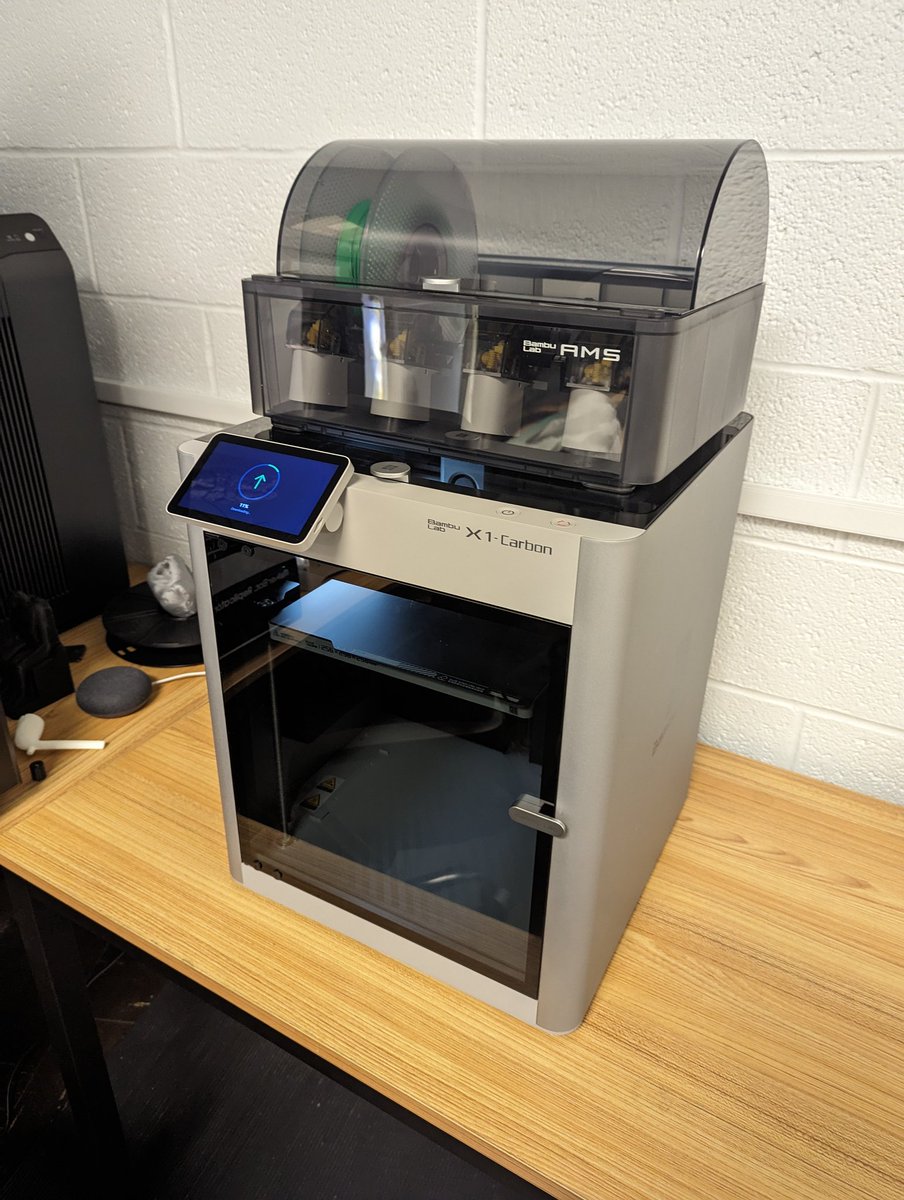 MSU_dhilab's tweet image. Set up and calibrating