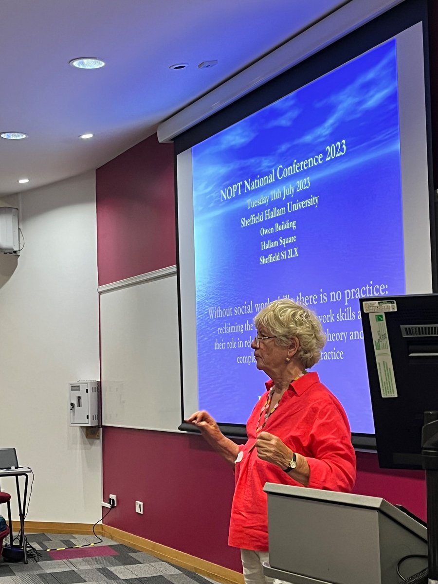 Sparrowlyn1987's tweet photo. The wonderful
@DrPamTrevithick
exploring the importance of social work skills at the
@NOPTtw
conference #NOPT2023 #SocialWork #PracticeEducation #PracticeTeaching https://t.co/7k5oIvdhFZ