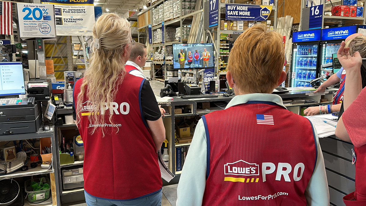 charlesatlowes tweet media