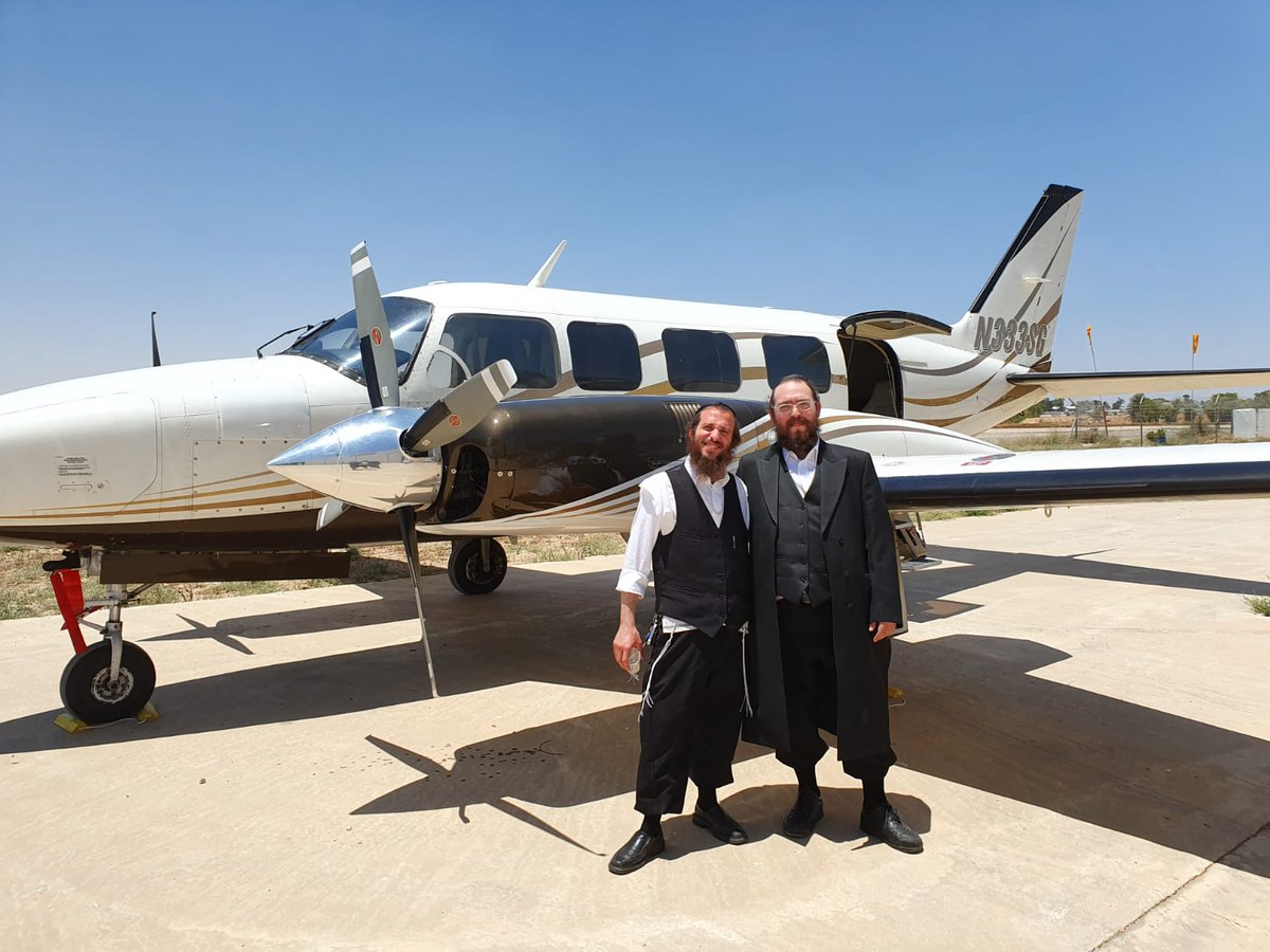 gazitamitai's tweet image. 50 אלף דולר. מחיר מבצע ששילם יעקב אריה אלתר האדמו"ר מגור להשכרת המטוס הזה כדי שיטיס אותו לחופשה ארוכה בדאבוס שוויץ לאחר שטיסת Swiss air בוטלה .