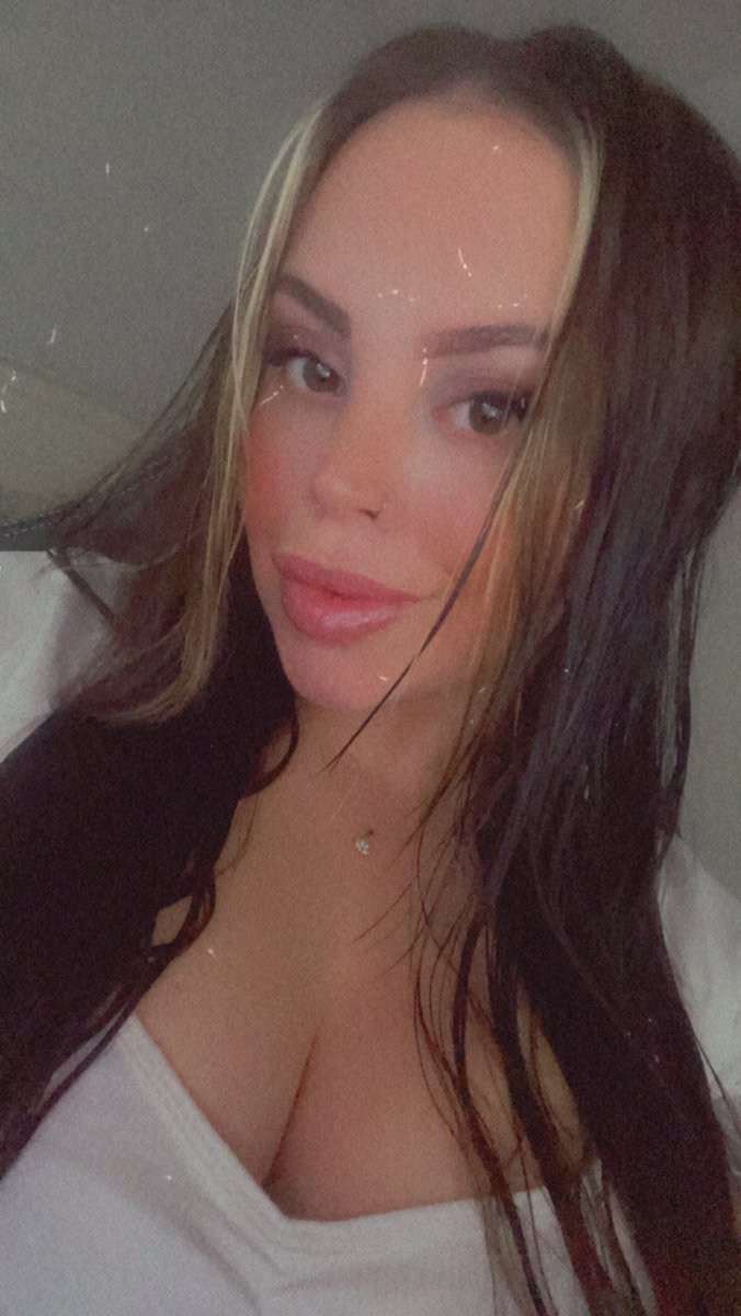 We live babesssss❤️❤️

Twitch.tv/miliax