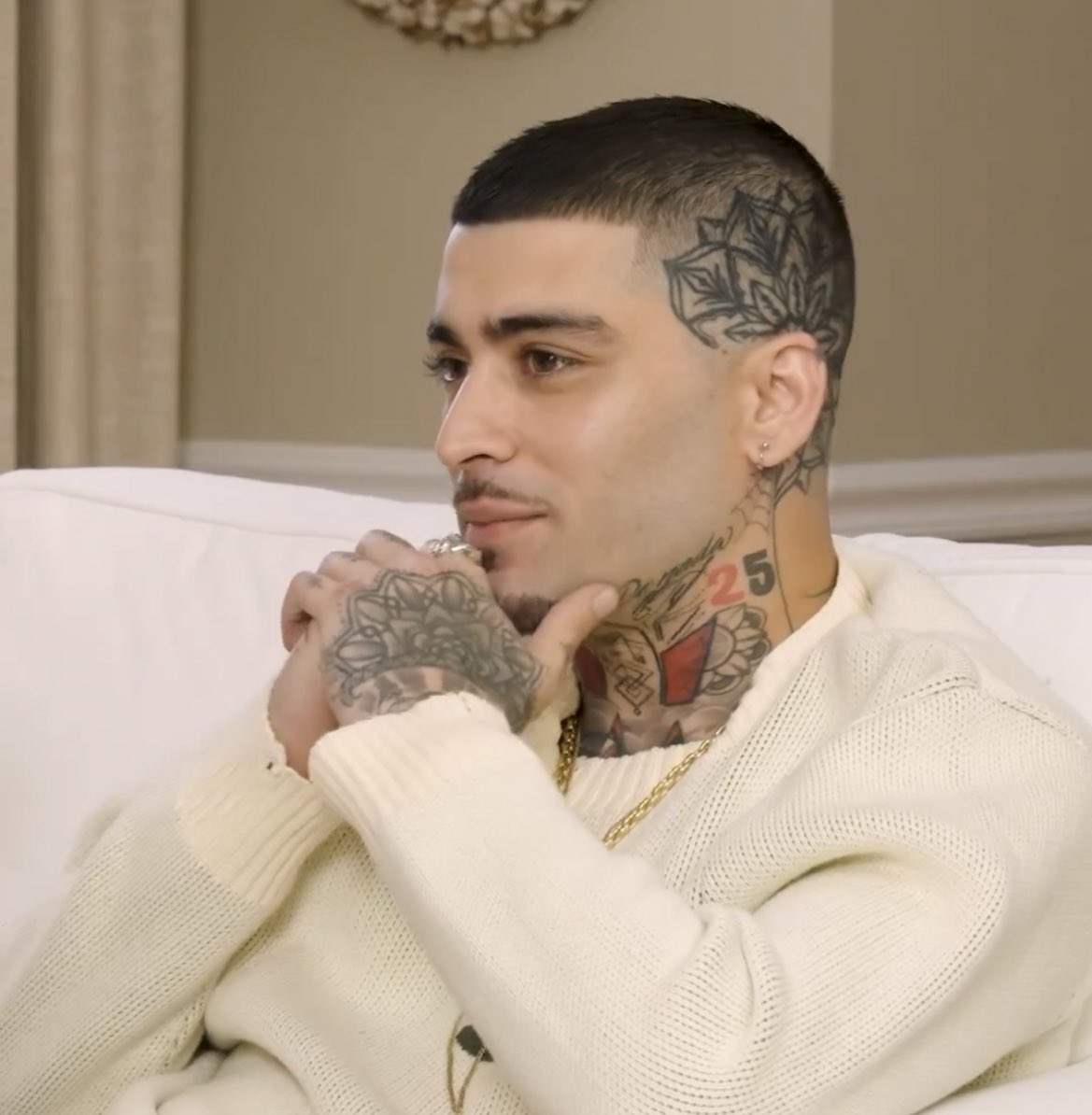 safe zayn tweet media