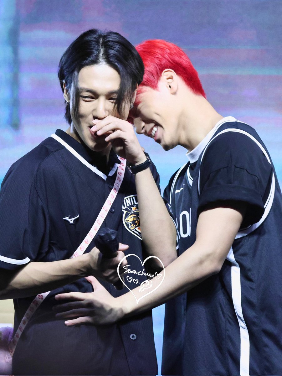 cc woosan 🏳️‍🌈 tweet media