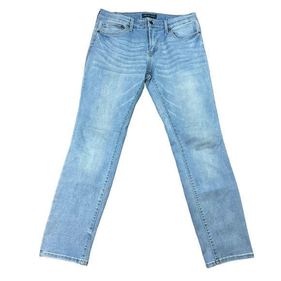 michell59412440's tweet photo. So good I had to share! Check out all the items I'm loving on @Poshmarkapp #poshmark #fashion #style #shopmycloset #aeropostale: https://t.co/6J5NgAJv3P https://t.co/YOjJTtleoI