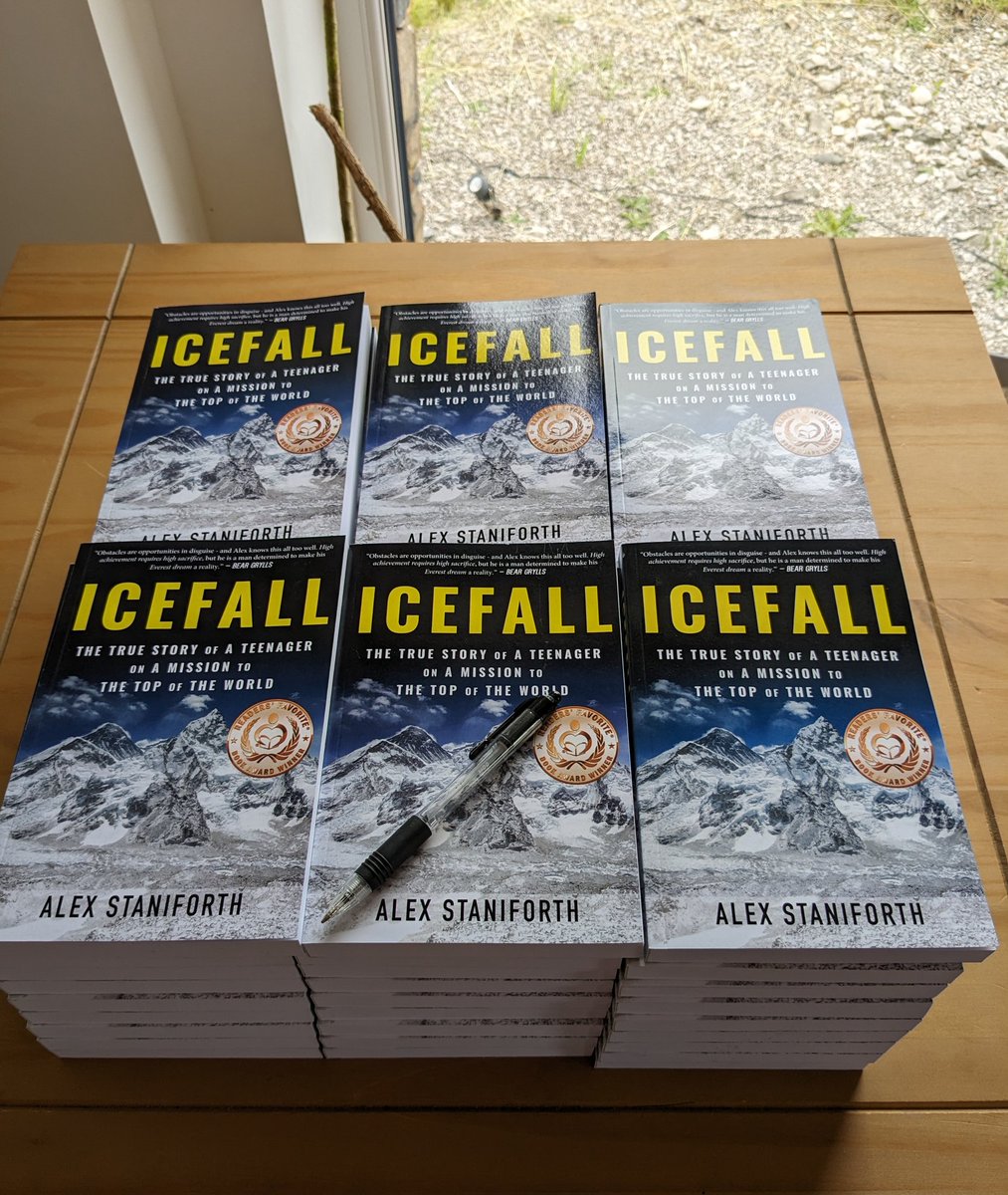 alex_staniforth's tweet image. 50 copies of my book signed for last night's talk to @altprep students! Thanks so much for inviting me. #Icefall