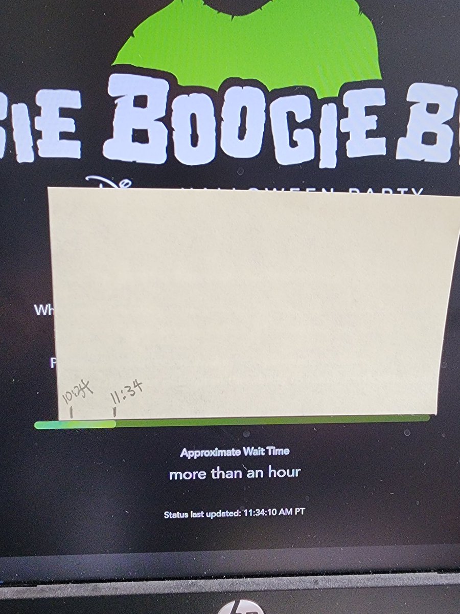 mrsromy's tweet photo. I know you know this pain #oogieboogiebash queuers...that's how much I moved in an hour. Been in the queue since it opened at 9:08am https://t.co/eGC2OxNIjU