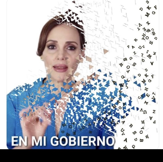 CesarBaTa's tweet photo. @LillyTellez Espera, que? xD https://t.co/4drtpddqDU
