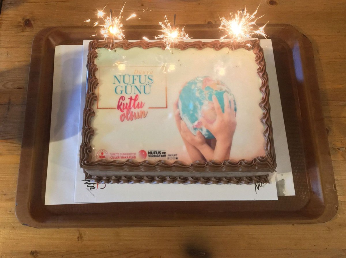 İl Müdürümüz Sn Ayşe Serap GÜNEY'in koordinesi ve Korkuteli İlçe Nüfus Müdürlüğünün ev sahipliğinde #11TemmuzDünyaNüfusGünü'nü kutladık.
#HayatınızınHerAnında <a href="/TCNufus/">Nüfus ve Vatandaşlık İşleri Genel Müdürlüğü</a> <a href="/TC_icisleri/">T.C. İçişleri Bakanlığı</a> <a href="/AntalyaValilik/">T.C. Antalya Valiliği</a> <a href="/AntalyaNufus/">Antalya İl Nüfus ve Vatandaşlık Müdürlüğü</a> <a href="/AyeSerapGney1/">Ayşe Serap Güney</a> <a href="/sefikaygol/">Şefik AYGÖL</a> <a href="/ersinyazici1/">Ersin YAZICI</a> <a href="/AliYerlikaya/">Ali Yerlikaya</a>