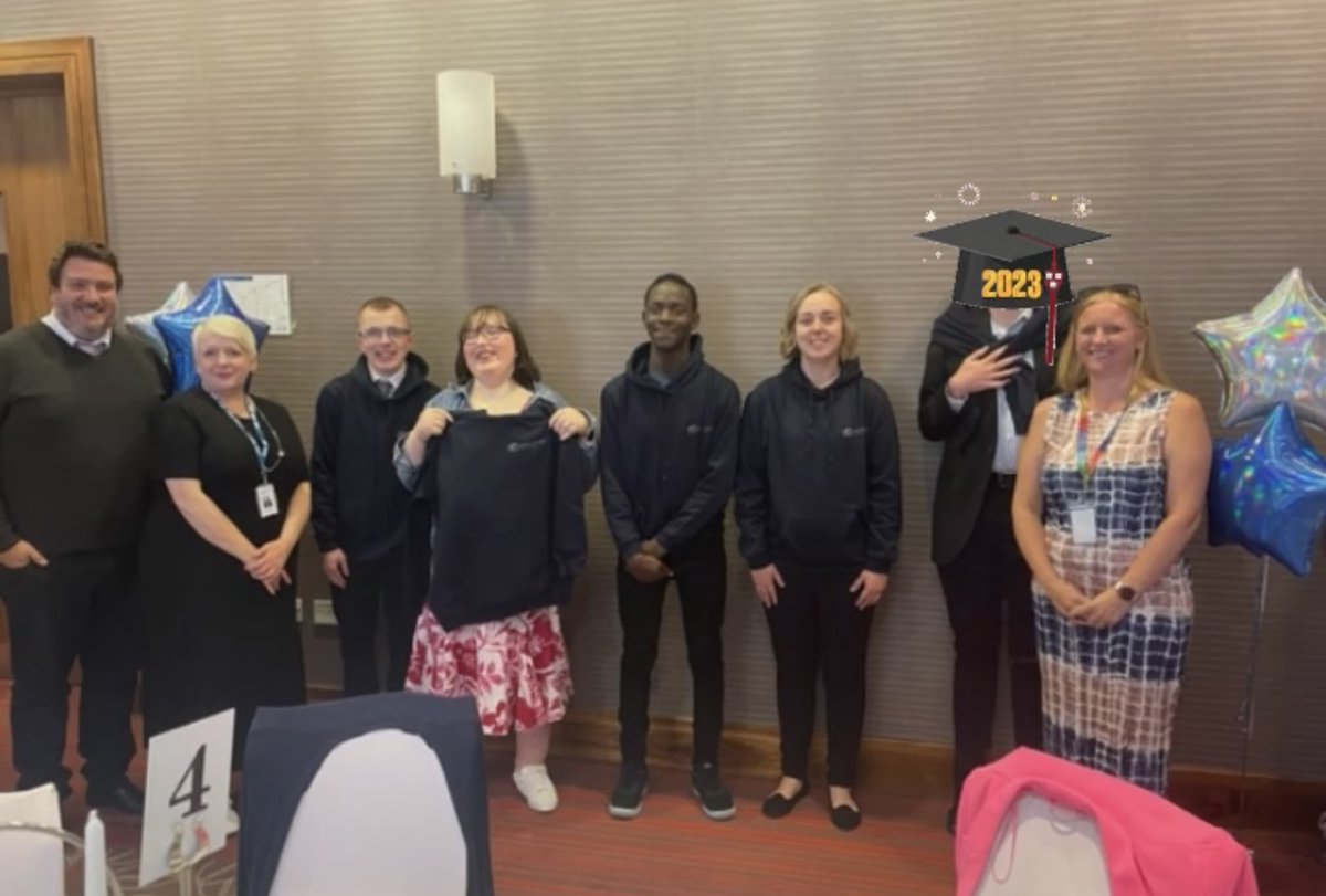 NHS England Choices College tweet media