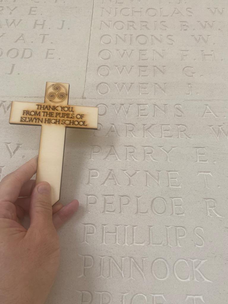 At Arras where Evie laid one of our crosses #historyschooltrip2023 #islwynhighscool