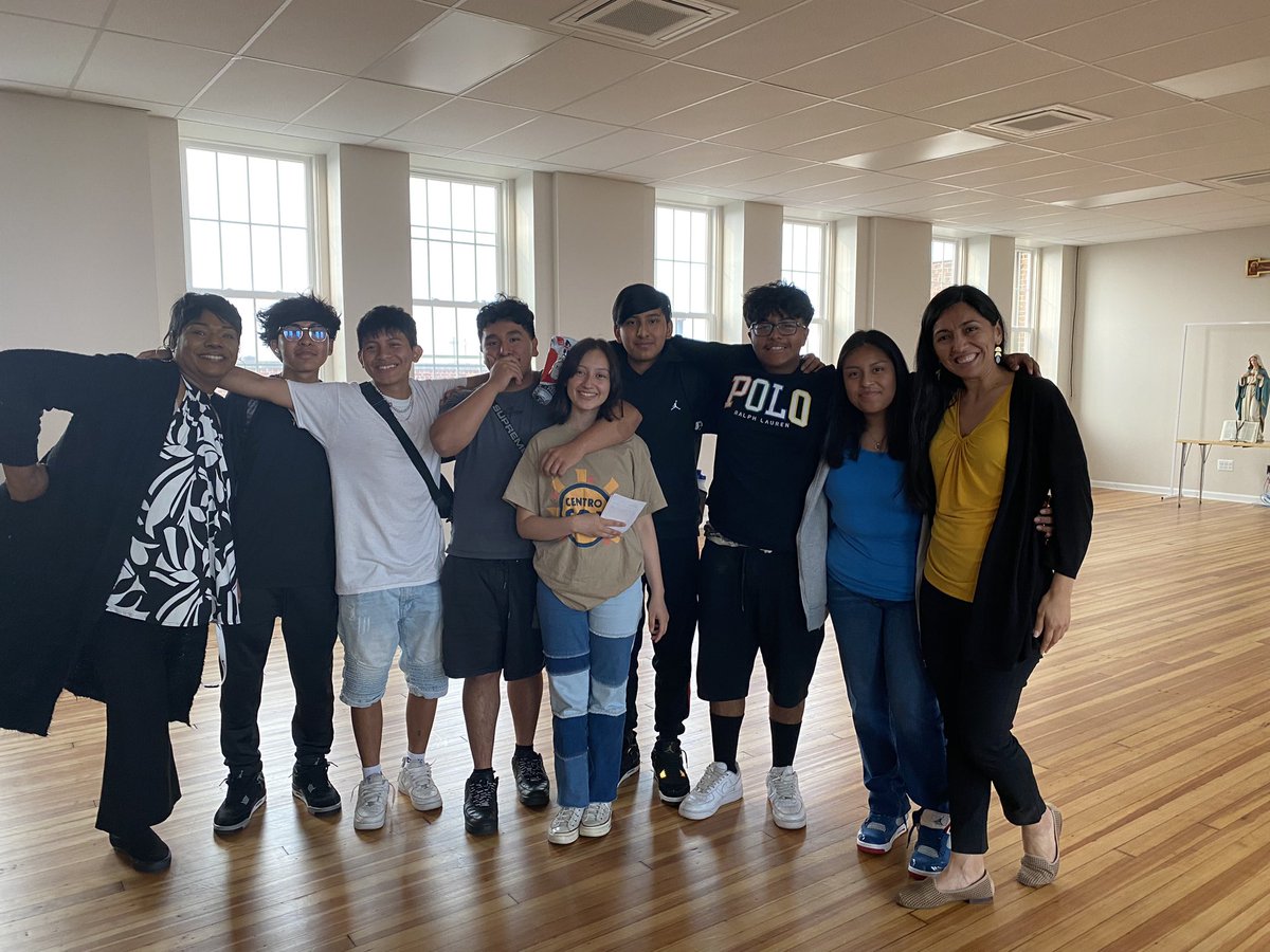 Day 1: our 10th cohort of summer scholars!! Latino youth learning about careers in science, research, medicine and healthcare. 

#futurelatino #youth #summer #bipoc #workforce #growth #latinos #community #education #research #healthcare #medicine #baltimore #jhcentrosol