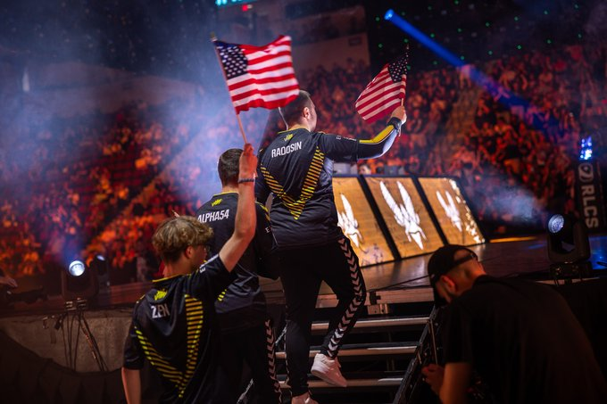 DreamHack Rocket League tweet media