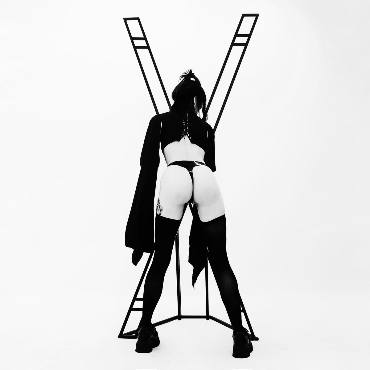 BDSMarchitectu1's tweet photo. https://t.co/uyCT4U938U

A perfect duo: St Andrew’s cross and juicy butt to spank

#cross #metalcross #standrews #standrewcross #bdsmcross #spankigcross #bdsmdungeon #bdsmparty #bdsmarchitecture #kinkyparty #kinkyfurniture https://t.co/tJM2NLJvHM