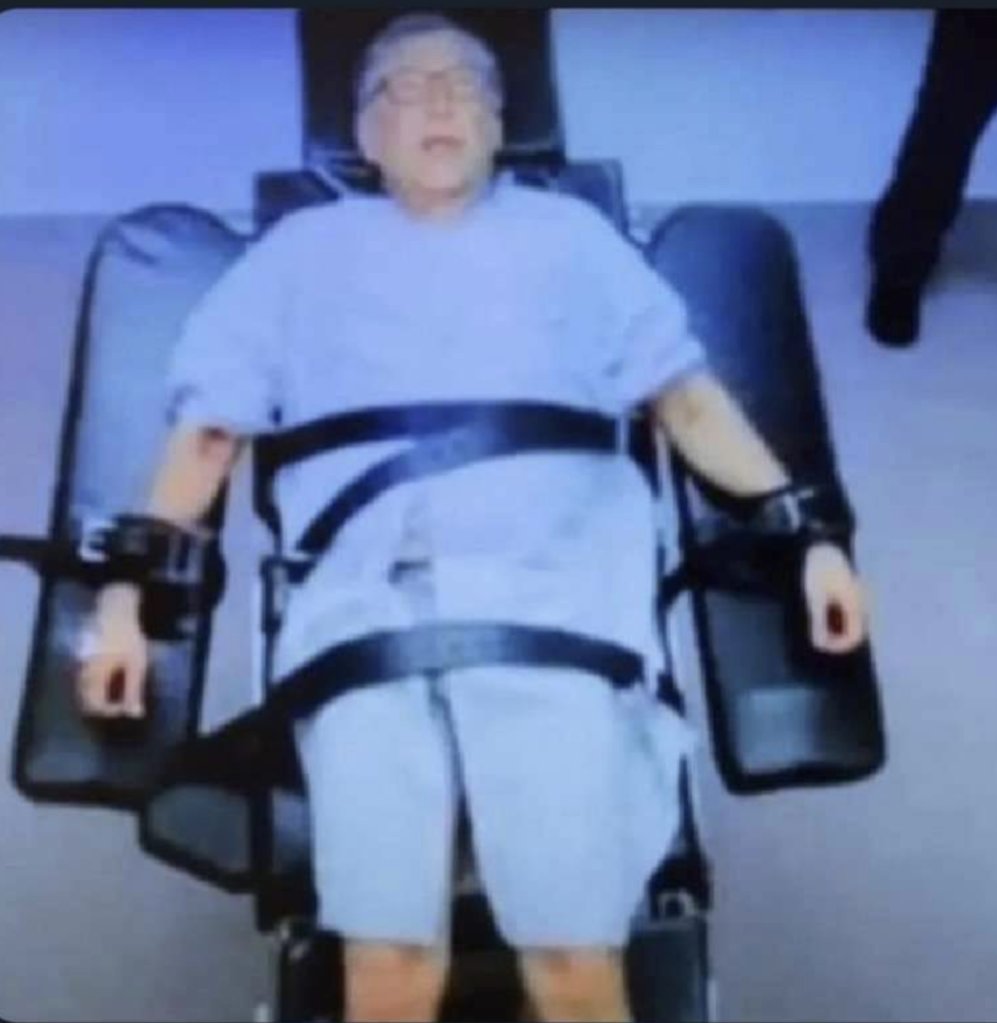 GENIC0N's tweet image. Bill Gates Arrested by US Federal Marshals; Being Held Under Armed Watch at Guantanamo Bay; Charged With War Crimes Against Humanity. Washington Post.