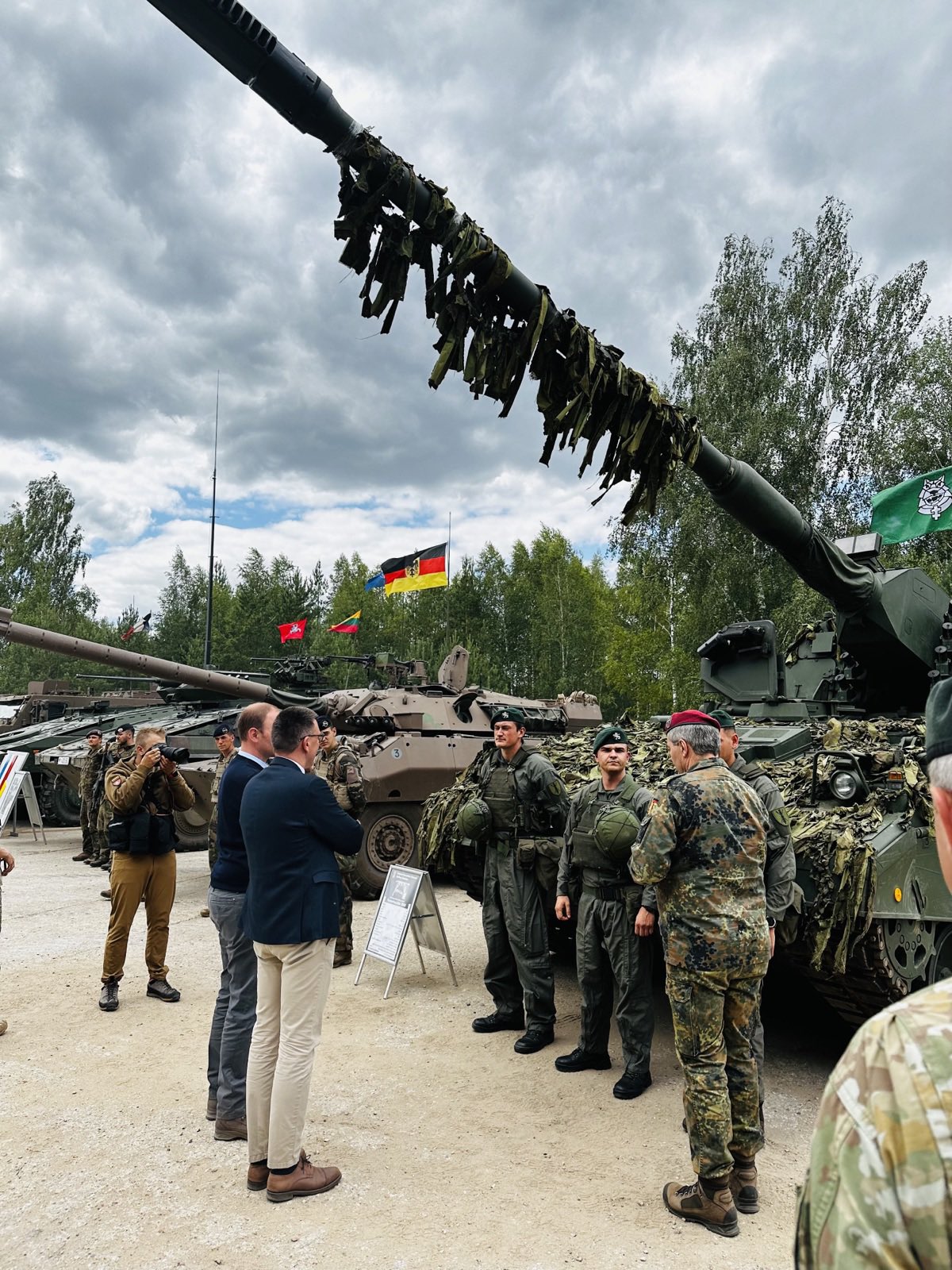 Inspekteur des Heeres on Twitter 