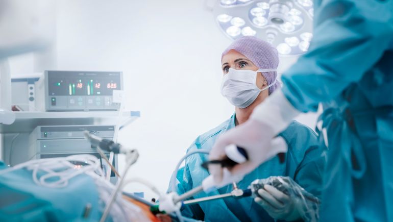 Researchers and physicians at the University of Pittsburgh and UPMC  developed a machine learning model that can identify patients who are at high risk for complications after surgery, according to a study published Friday in JAMA Network Open.  buff.ly/43pGwZk